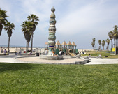 PILLAR & PLAYGROUND