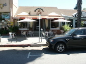 COFFEE HOUSES / CAFES