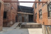 Enlarge photo 37