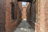 Enlarge photo 40