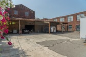 Enlarge photo 53