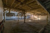 Enlarge photo 30