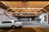 Enlarge photo 34