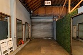 Enlarge photo 37