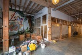 Enlarge photo 92
