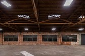 Enlarge photo 77