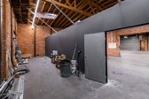 Enlarge photo 97