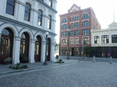 PICO HOUSE