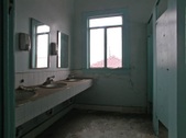 Enlarge photo 62