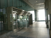 Enlarge photo 69