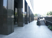 Enlarge photo 63