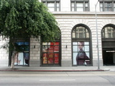 325 W 8TH STREET