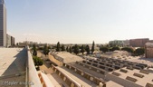 Enlarge photo 93