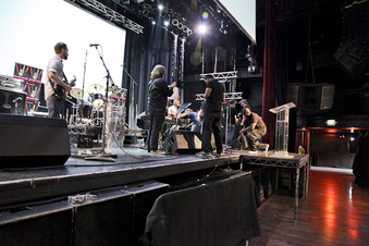 Enlarge photo 11
