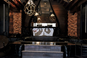 Enlarge photo 24