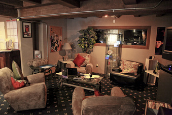 Enlarge photo 18