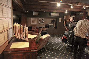 Enlarge photo 21