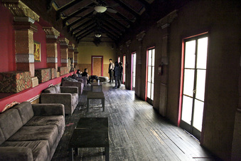 Enlarge photo 29