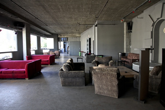 Enlarge photo 25