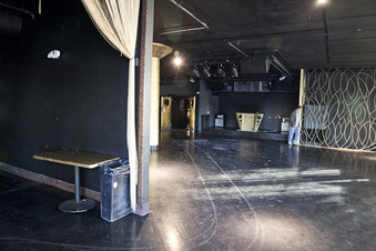 Enlarge photo 44