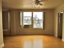 080 APARTMENT - LOS ANGELES