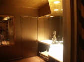 Enlarge photo 42