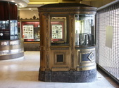 Enlarge photo 35