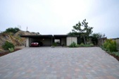 Enlarge photo 2