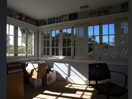Enlarge photo 33