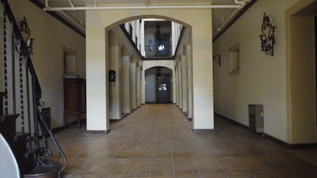Enlarge photo 22