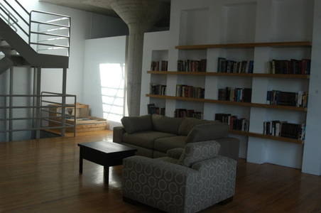 Enlarge photo 8