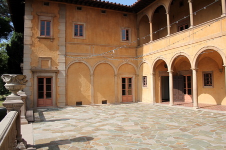 Enlarge photo 64