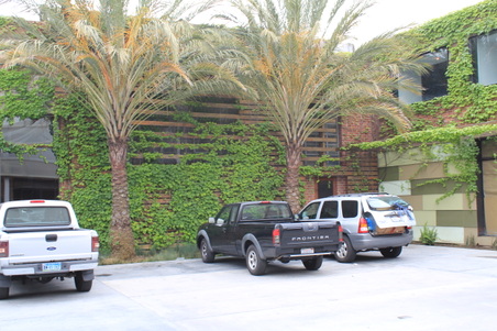 Enlarge photo 32