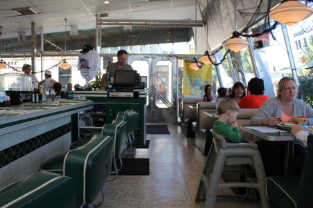Enlarge photo 33