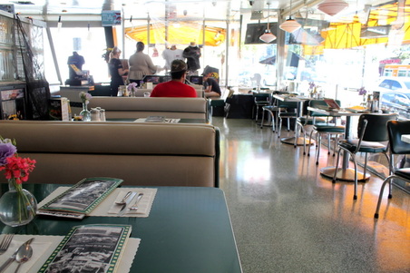 Enlarge photo 44