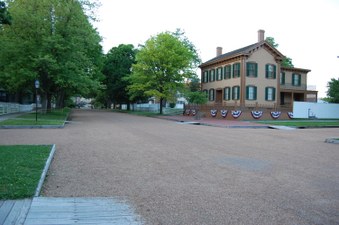 Enlarge photo 44
