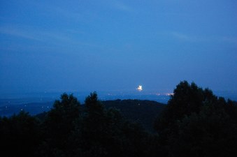 Enlarge photo 17