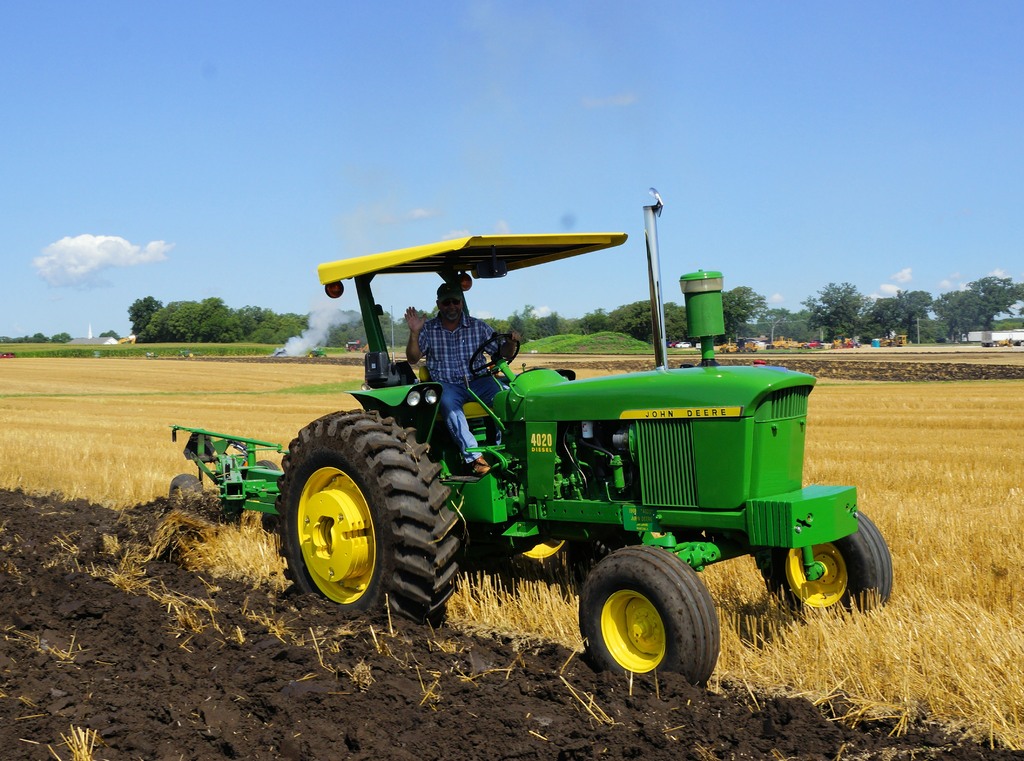 Viewing a thread Plow Day near Peotone IL July 30, 2022