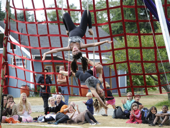 Gravity of Kindness 2010