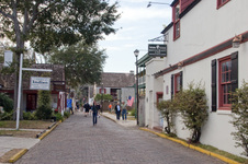 Enlarge photo 352