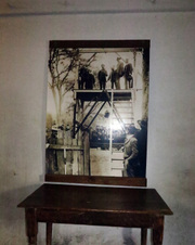 Enlarge photo 224