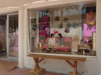 Enlarge photo 12