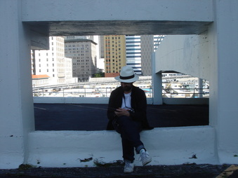 Enlarge photo 98