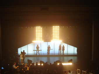 Enlarge photo 11