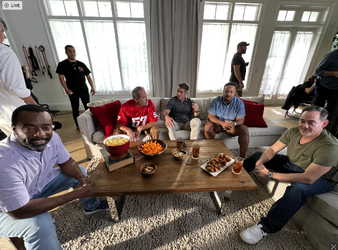 Enlarge photo 82