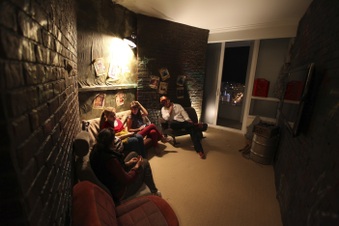 Enlarge photo 12