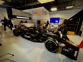 Enlarge photo 25