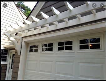 HOUSE GARAGE