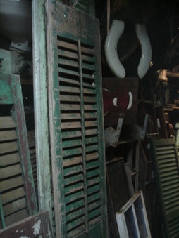 Enlarge photo 89
