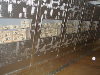 Enlarge photo 116